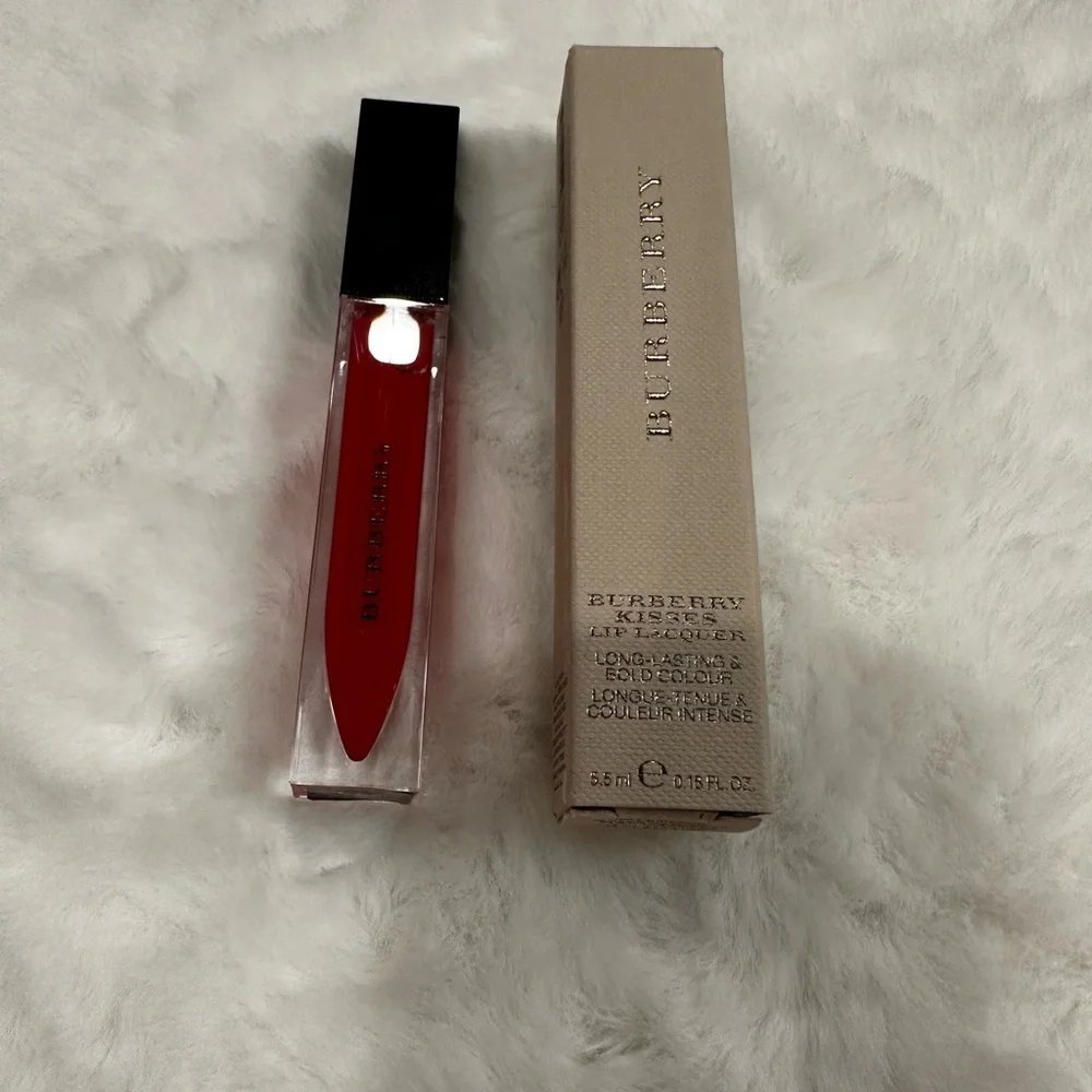 Burberry Lipstick - Vibrant Red